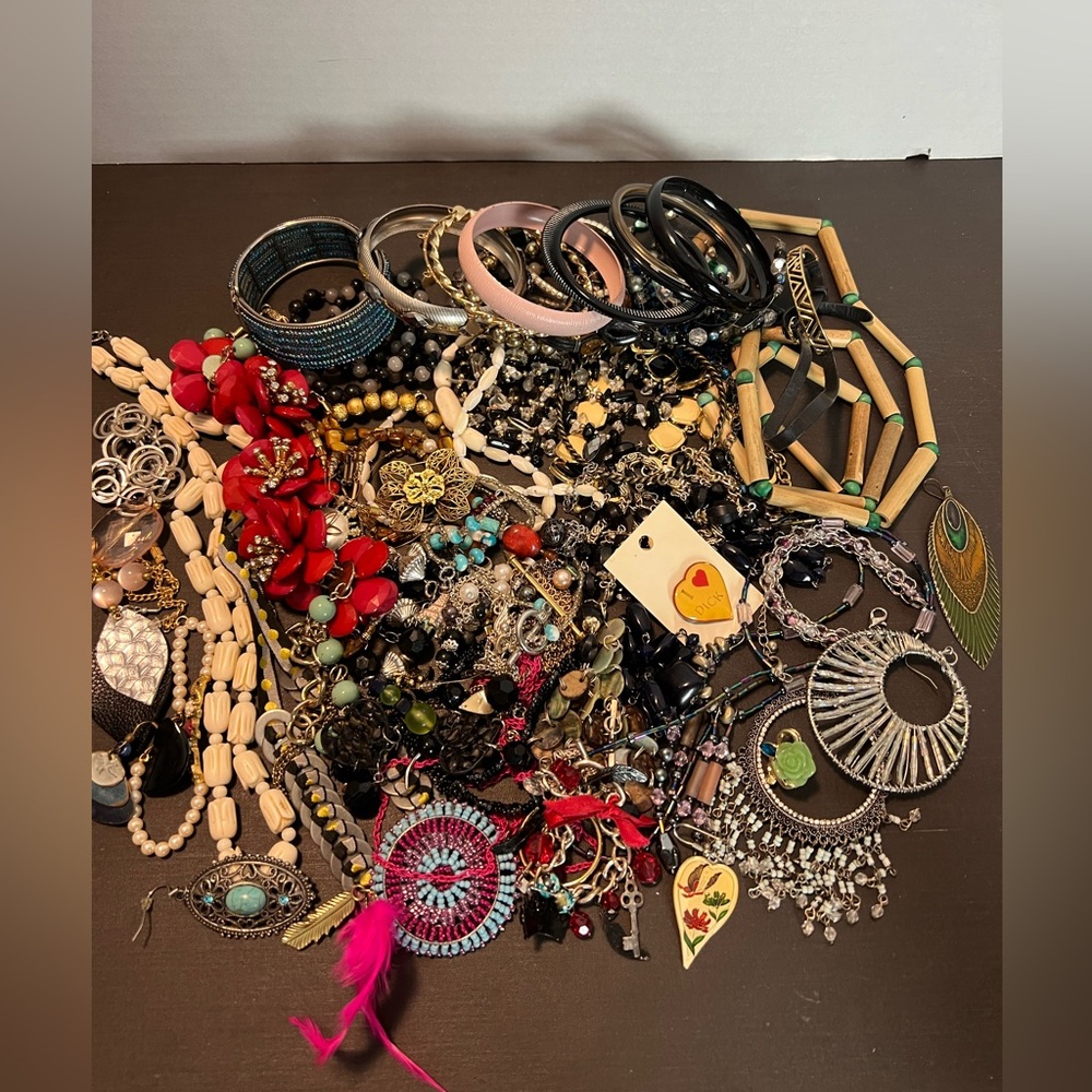 Crafter’s Jewelry Lot